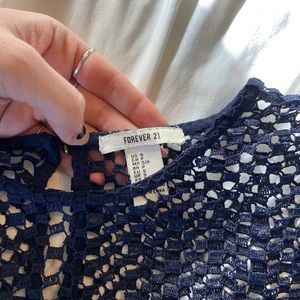 Forever 21 cropped blouse